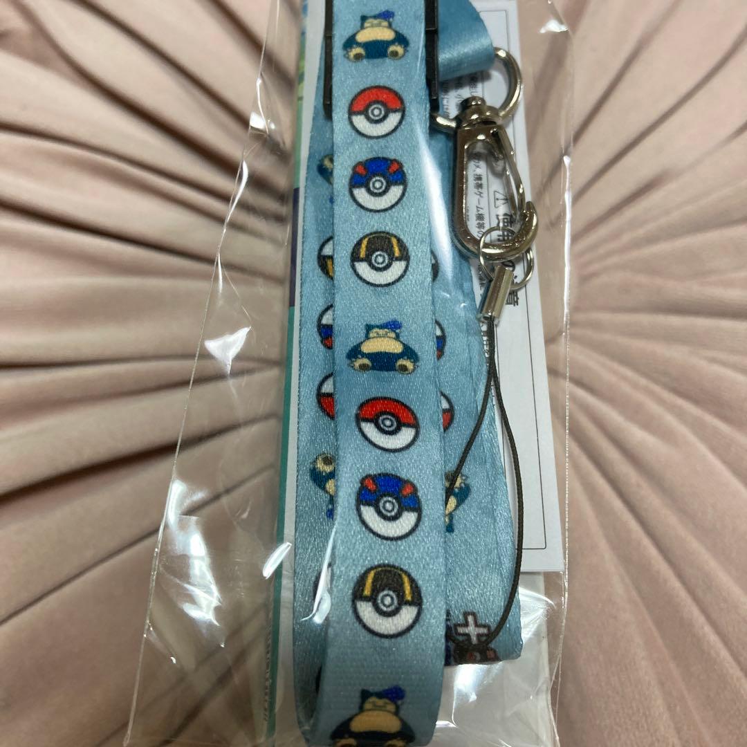 ポケモンGOプラス＋ ファミマ限定 ストラップ付き Pokemon GO Plus +