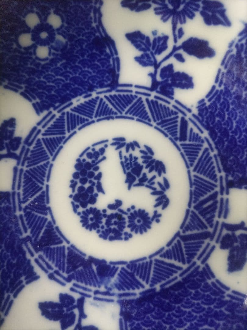 次代に残してほしい一品 伊万里べろ藍大皿 明治（A301) ベロ藍で素敵