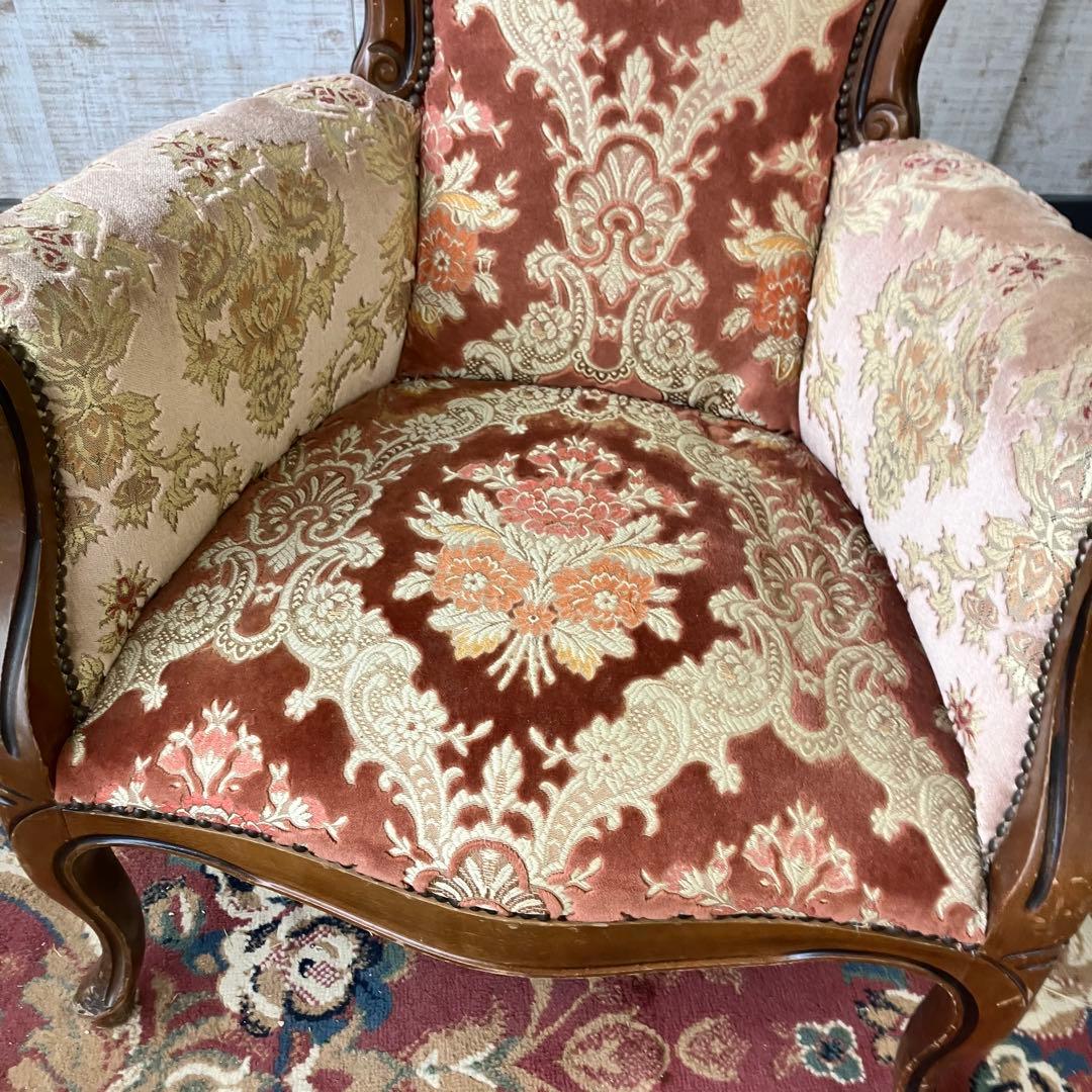 ②アンティーク ロココ様式 木製花柄アームチェア 一人掛けソファー