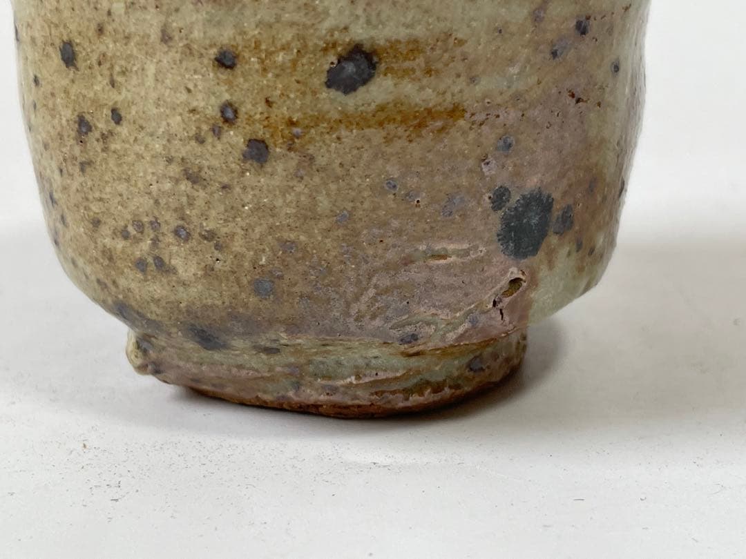 陶芸家 作家物 西岡小十 絵唐津 ぐい呑 古唐津 酒器 酒盃 共箱 - メルカリ