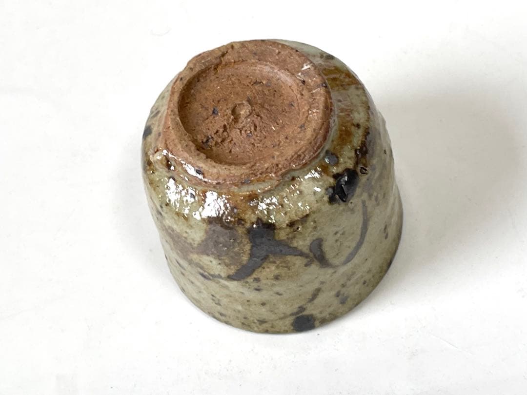 陶芸家 作家物 西岡小十 絵唐津 ぐい呑 古唐津 酒器 酒盃 共箱 - メルカリ