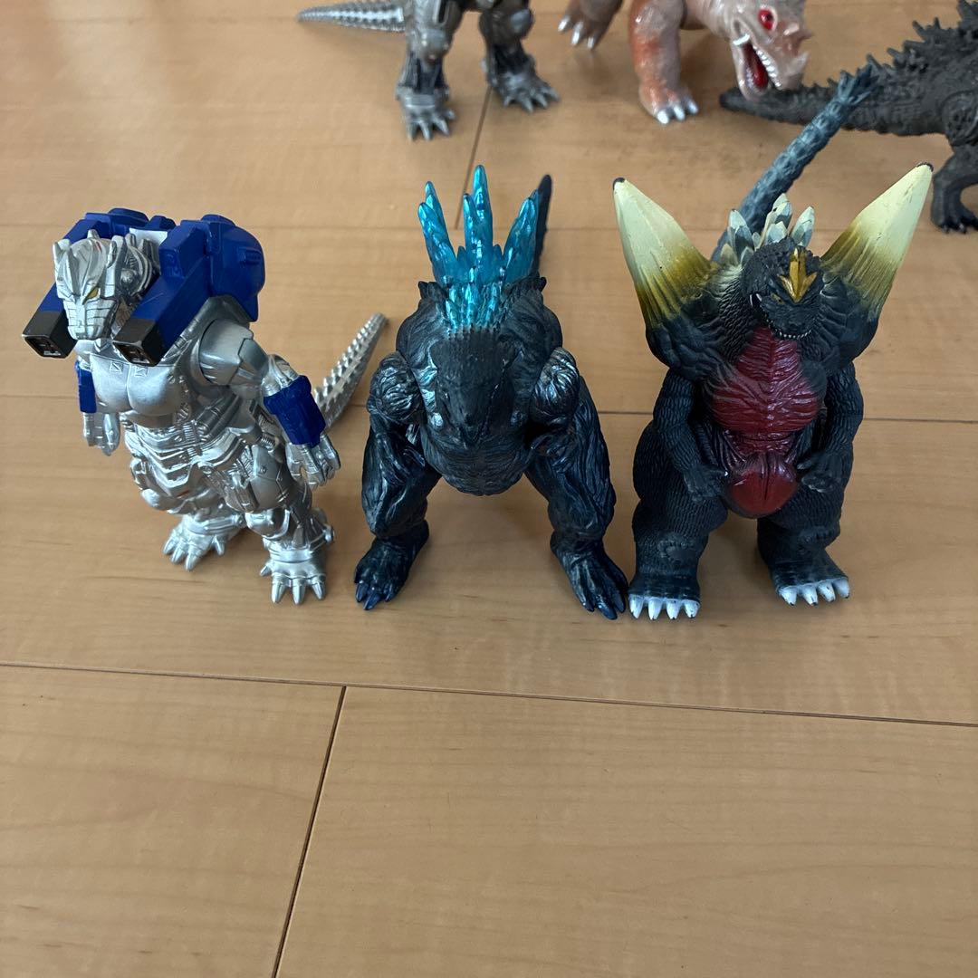 ゴジラフィギュア　バラ売り可能 レア物あり