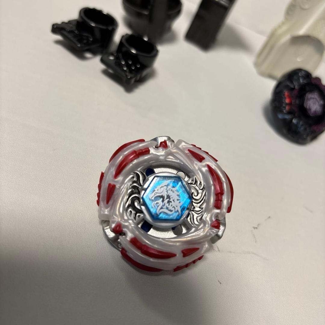 メタルファイトベイブレード＋ランチャー セット - メルカリ