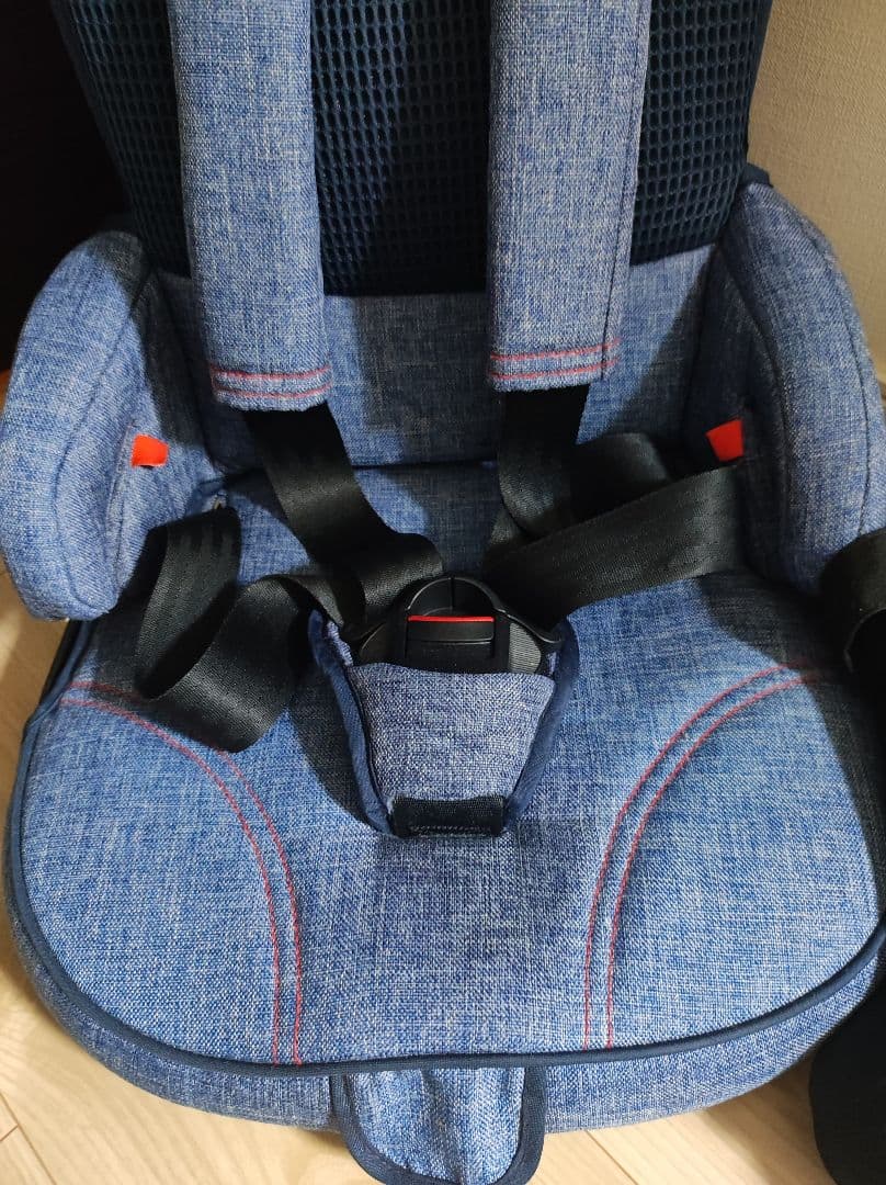 日本育児 コンパクトチャイルドシート トラベルベストECフィックス