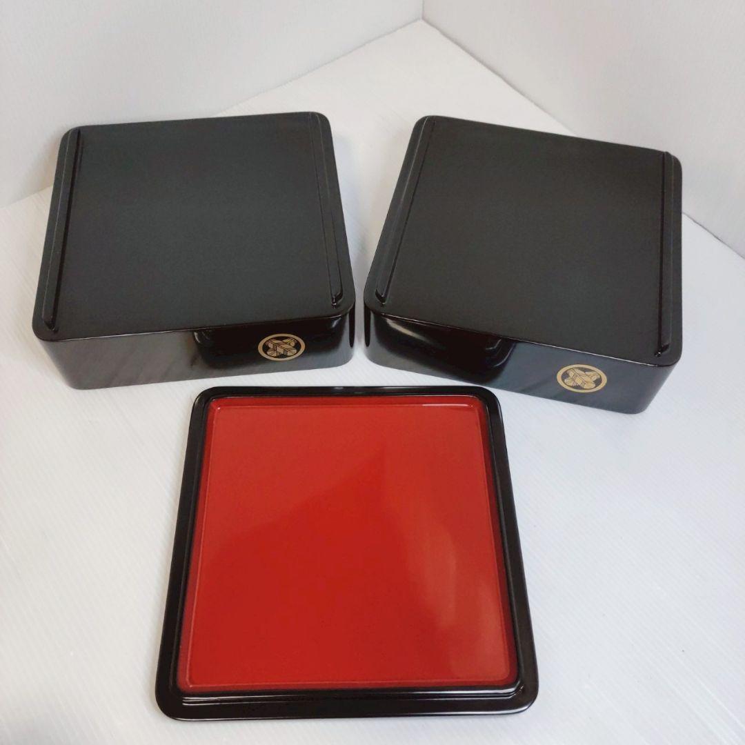 会津塗 3段重箱 丸に違い鷹の羽 家紋入 黒漆 木箱付年末年始の集まりに