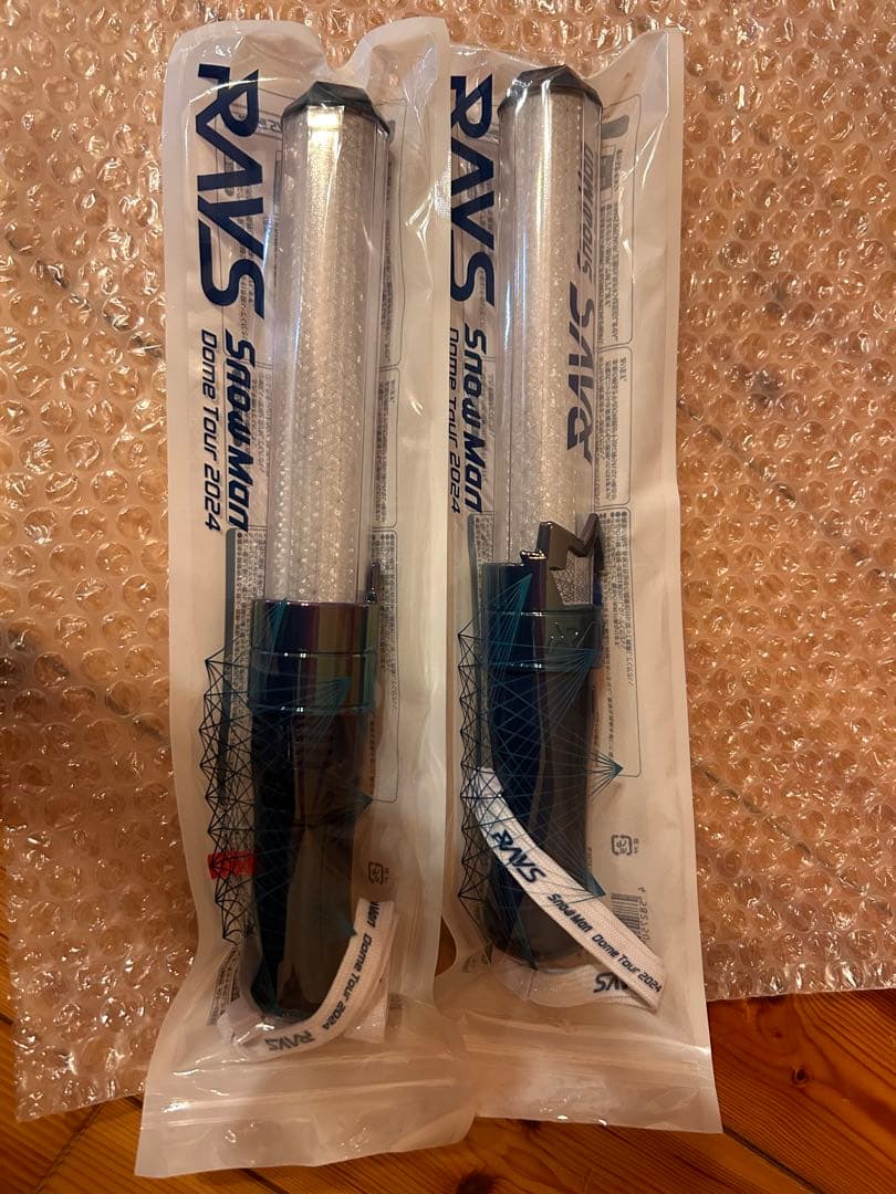 RAYS ペンライト 2本セット SnowMan M109597886どこで 買え