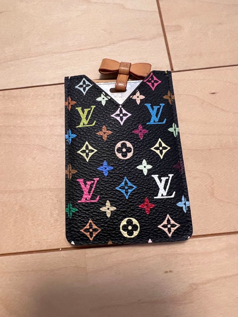 ルイヴィトンモノグラムマルチカラーコンパクトミラー