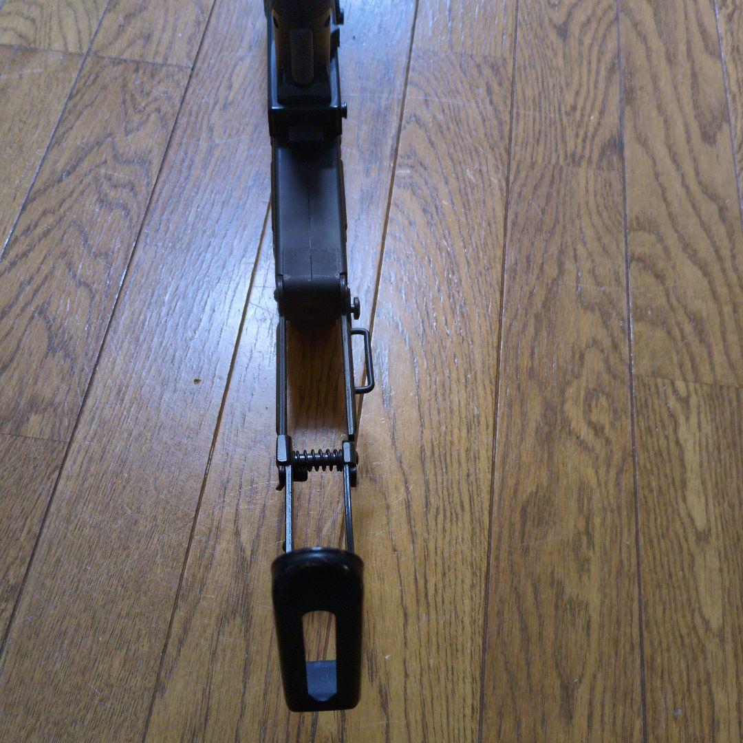 東京マルイ純正　UZI SMG 電動エアーガン　バッテリー付