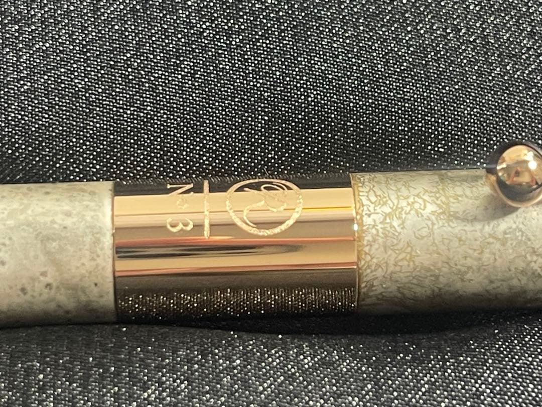 伊東屋 ロメオＮｏ．3 斑紋純銀色 アプリコットゴールド 【限定品】《匿名配送》