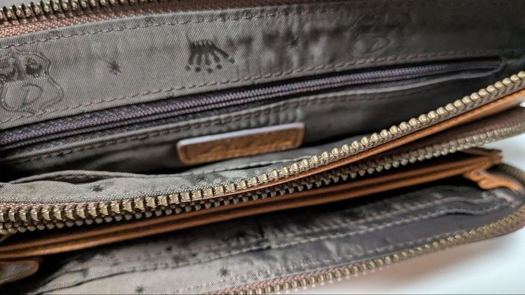 Dakota ダコタ アミューズ お財布ショルダーバッグ