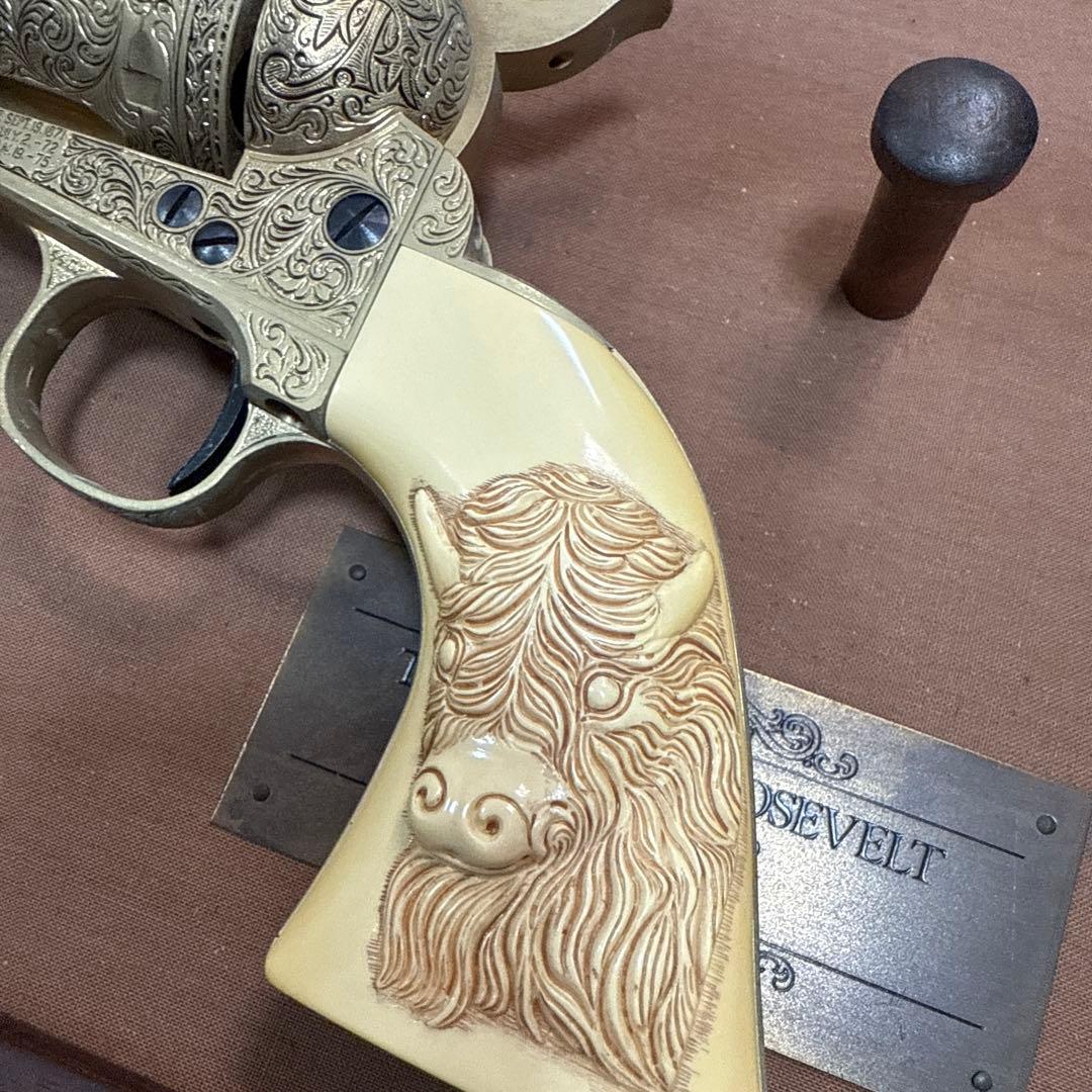 フランクリンミント　ザ・テディ・ルーズベルト・レボルバー　ディスプレーモデルガン