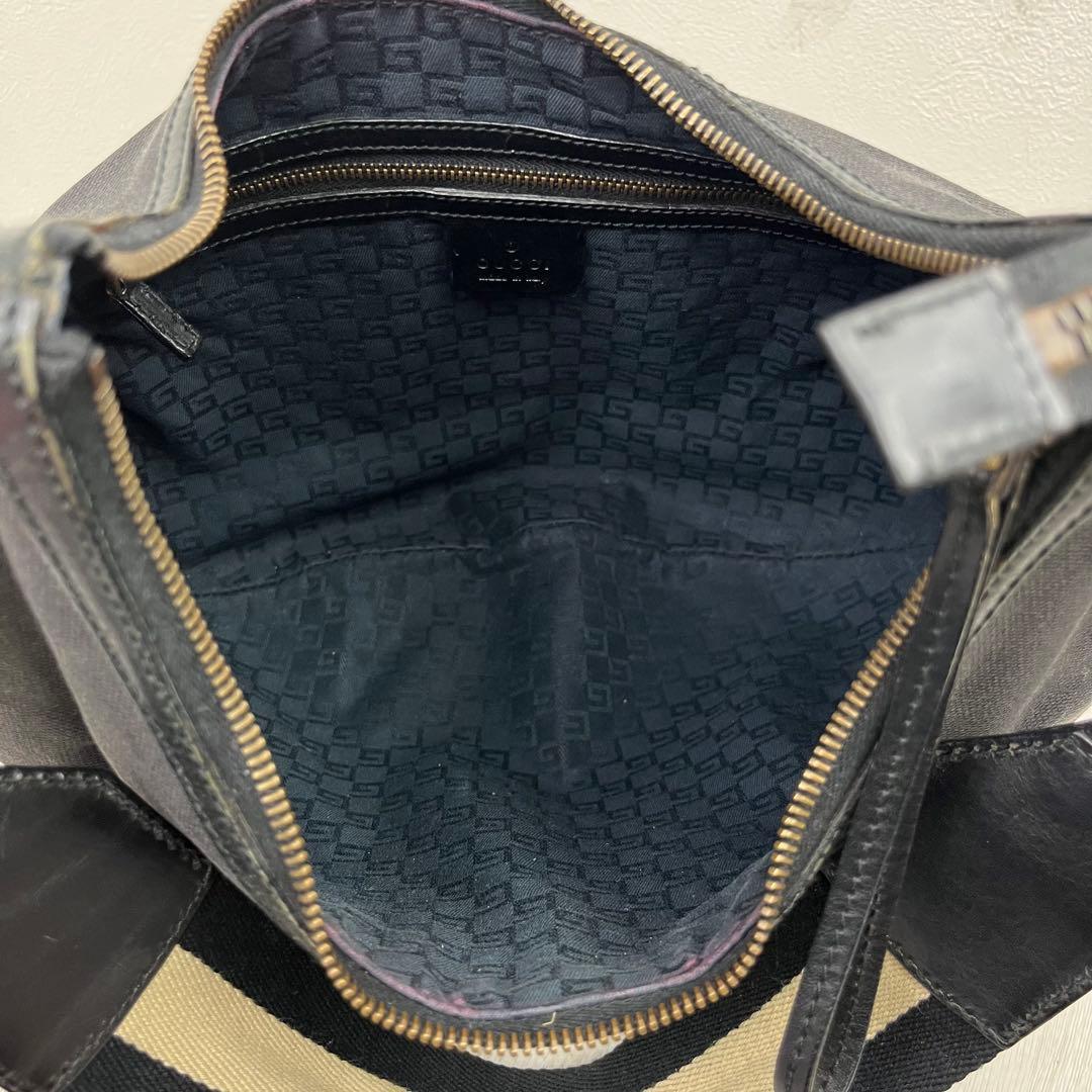 GUCCI グッチ ハンドバッグ ワンショルダーバッグ レザー 三日月 型