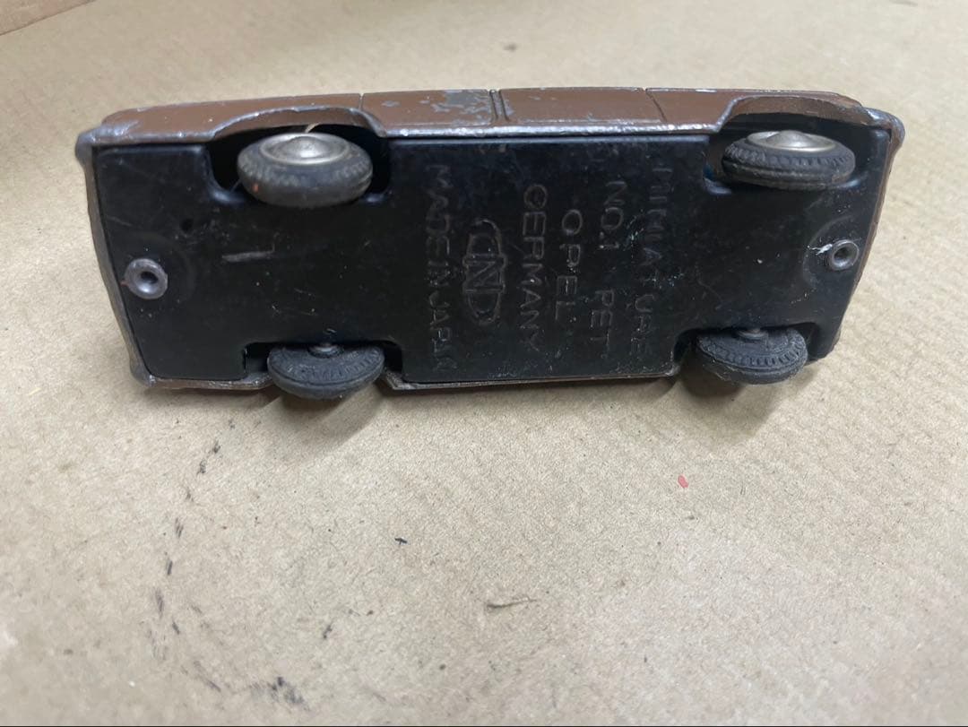 ミニチュアペット　オペルカピタン　中古ジャンク