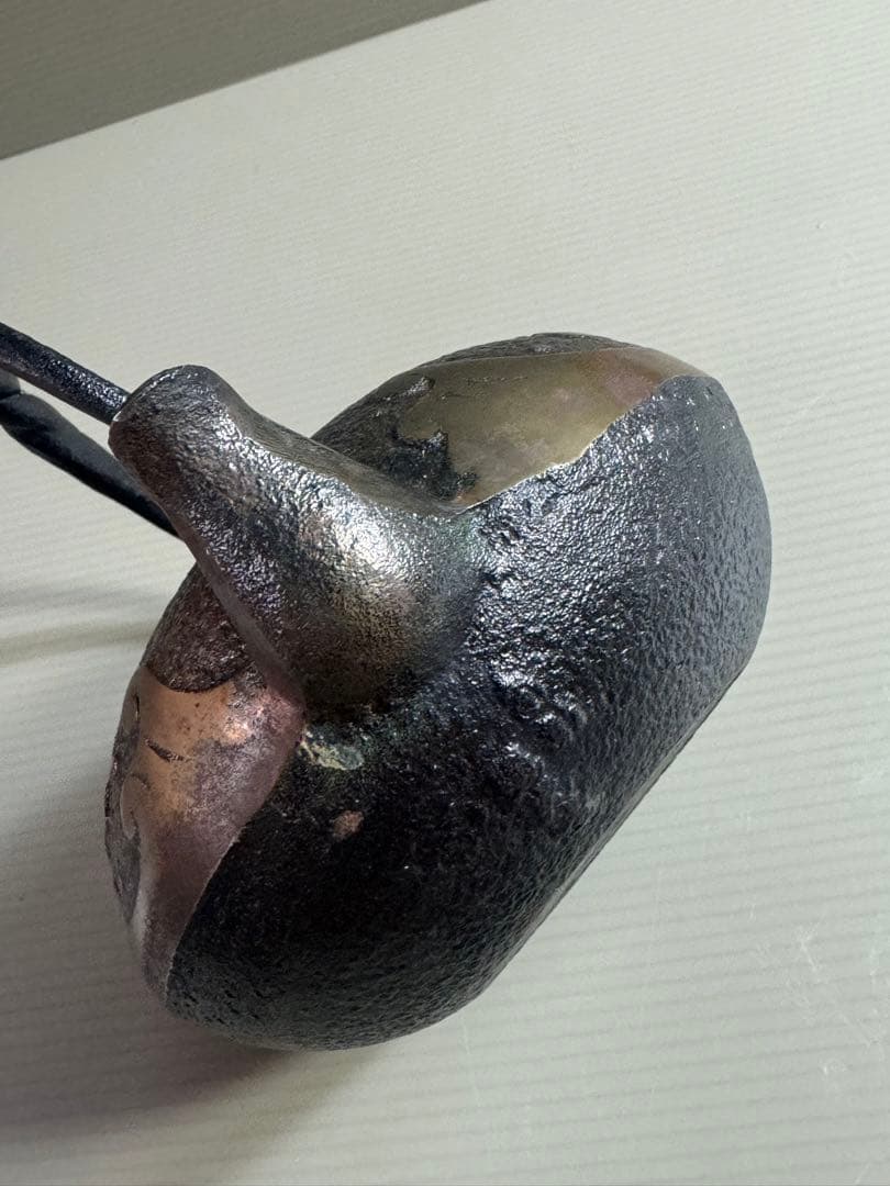 1557 照光堂作 希少砂鉄急須 南部鉄瓶＊波千鳥文 捻り提手 茶器 茶道具