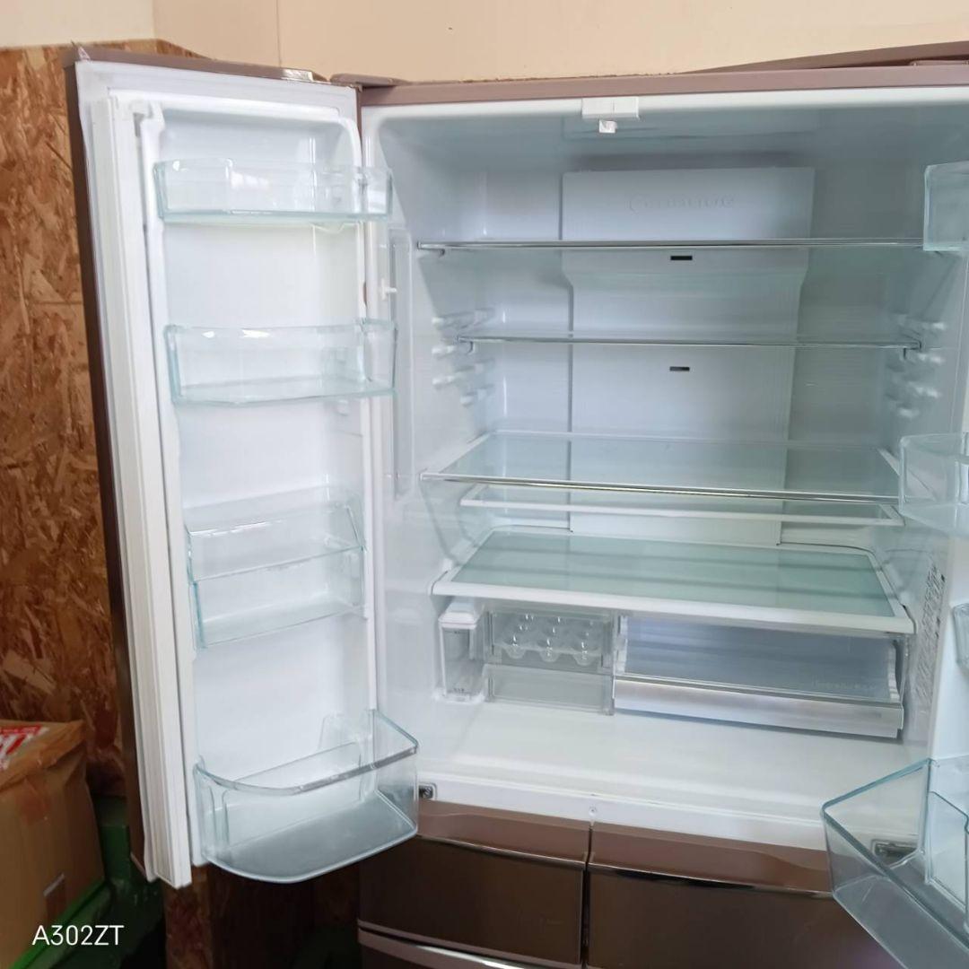 952◀ 送料設置無料　Panasonic　自動製氷機能付き大型冷蔵庫　609L