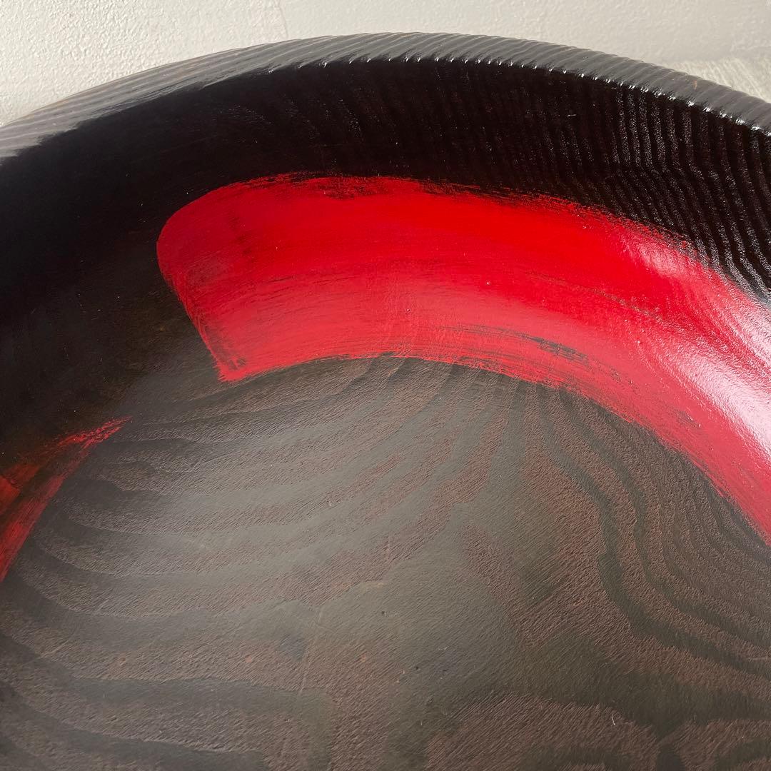 こね鉢　木製　無垢材　くり抜き　刷毛目　漆塗　松材？　大型ボウル　黒に赤丸