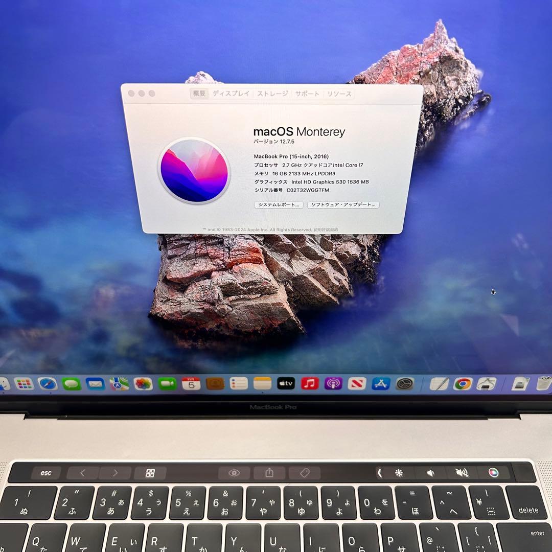 Macbook Pro 2016 15 インチ 16GB/512Gスペースグレイ