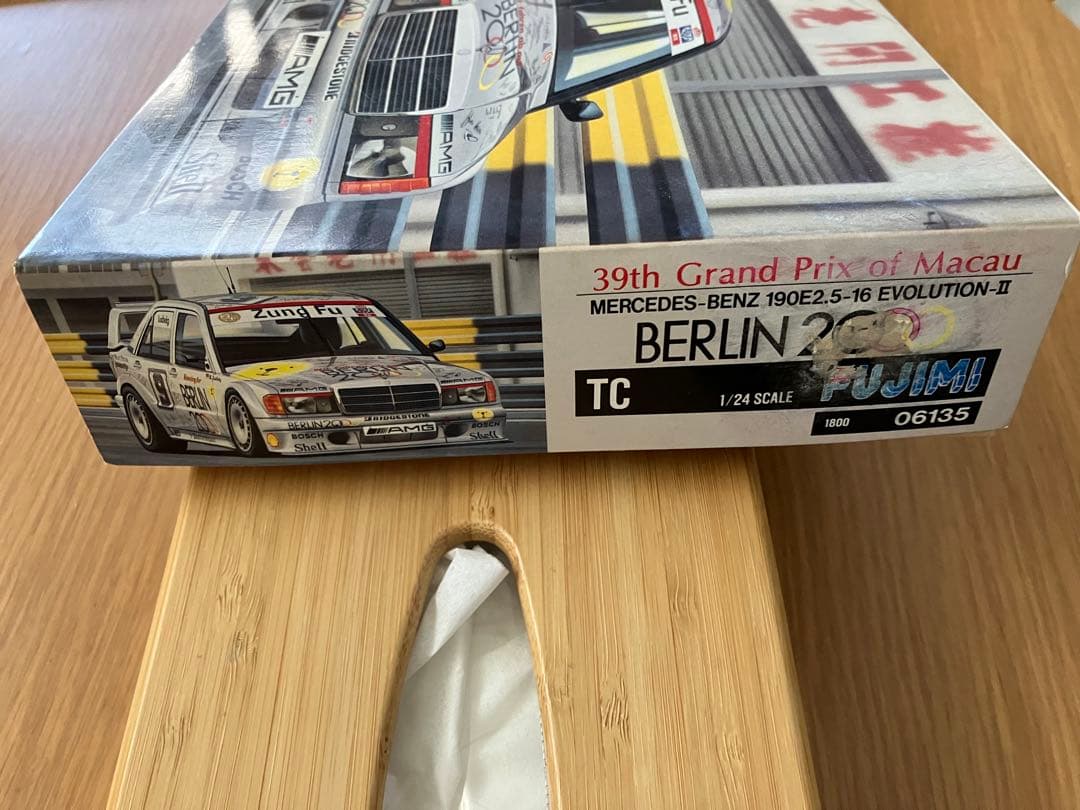 フジミ1/24メルセデスベンツ190E 2.5-16 EVO2 ベルリン2000 - メルカリ