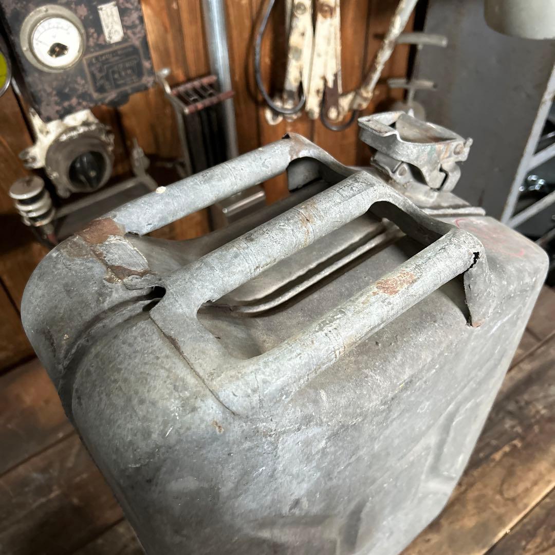 フランス ビンテージ ジェリ缶