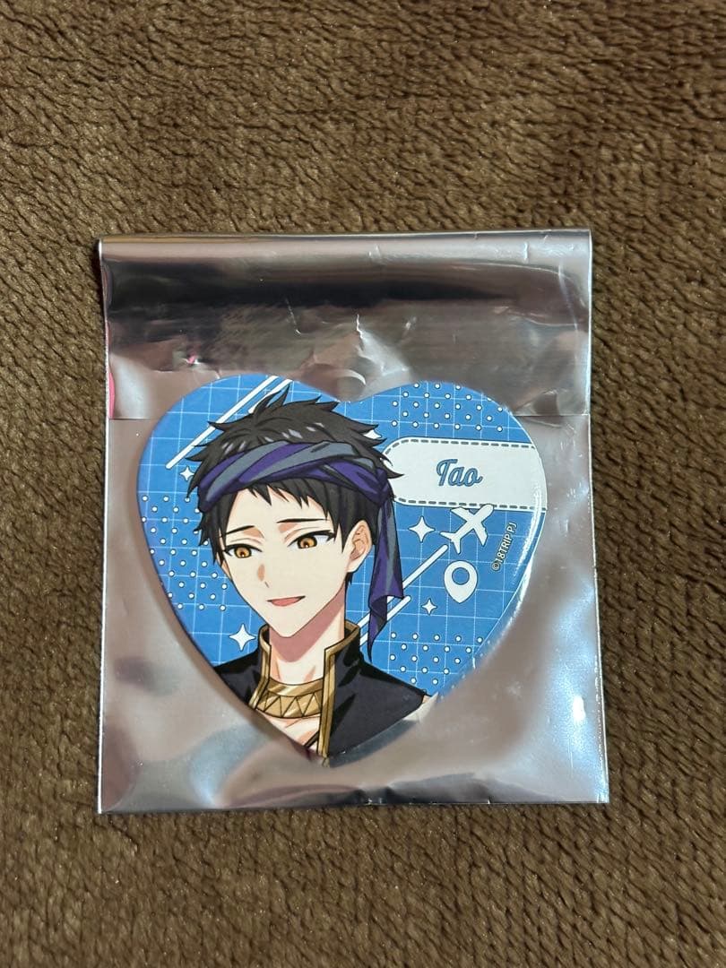 18TRIP エイトリ ハート型缶バッジ 木ノ内太緒 - メルカリ