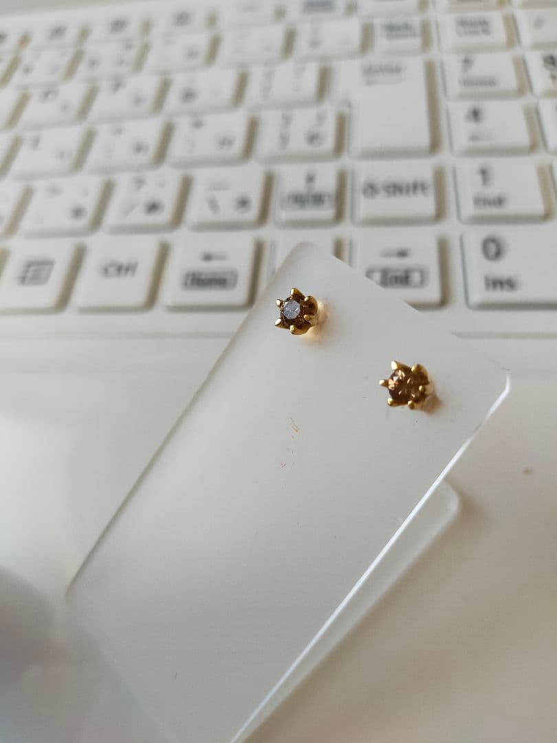 も*も様 K18 ゴールド　ブラウンダイヤモンドピアス 0.3ct