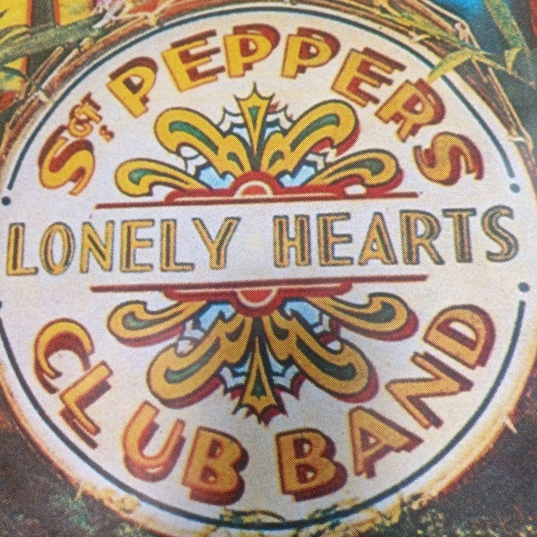 BEATLES 大判ポスター サージェント・ペパーズ・ロンリー・ハーツ