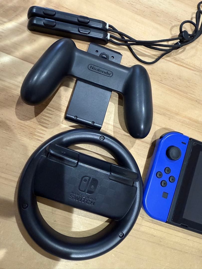 Nintendo Switch 本体 青/黄 ハンドル付き
