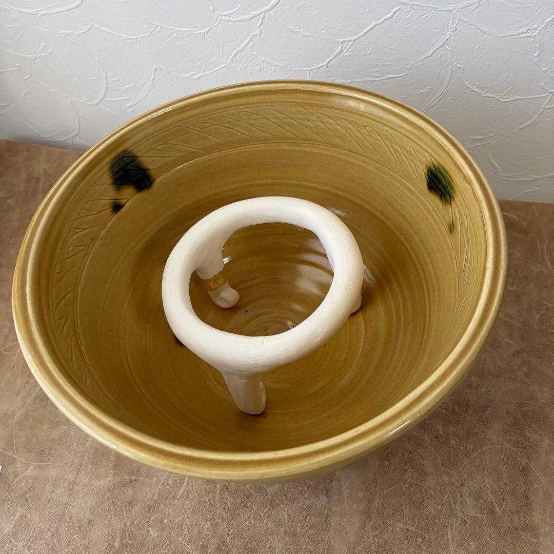 茶道具 黄瀬戸牡丹文 瓶掛 陶芸家 水野敬子作 陶器 五徳付 共箱入 未