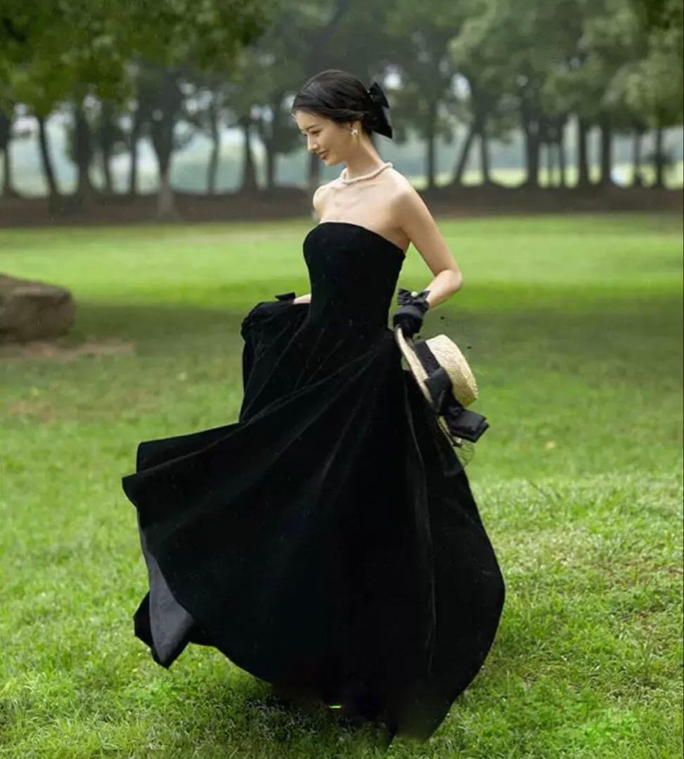 【前撮り・謝恩会】ブラックドレス 黒 ベルベット ベロア キラキラ 美シルエット