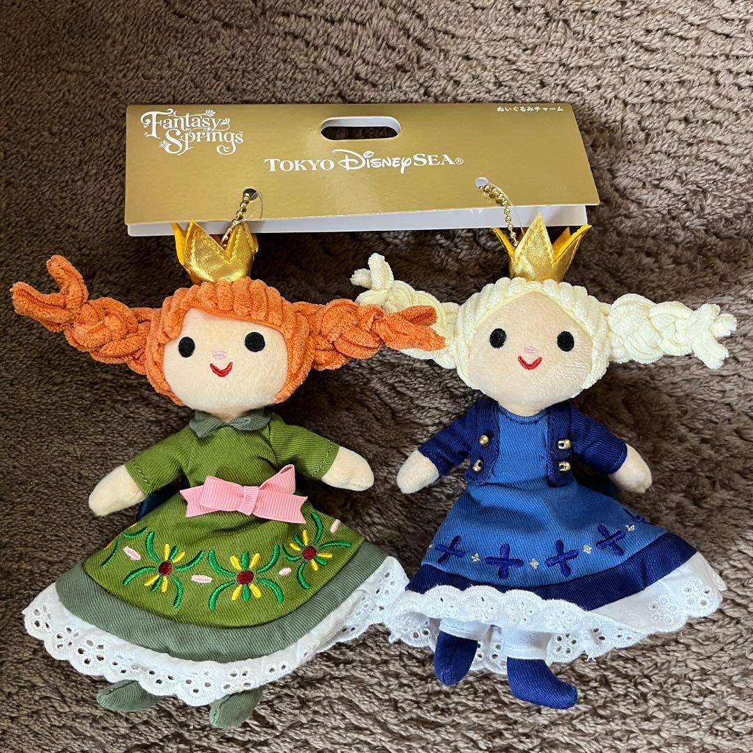 ディズニーシーファンタジースプリングスアナエルサぬいぐるみ、チャーム