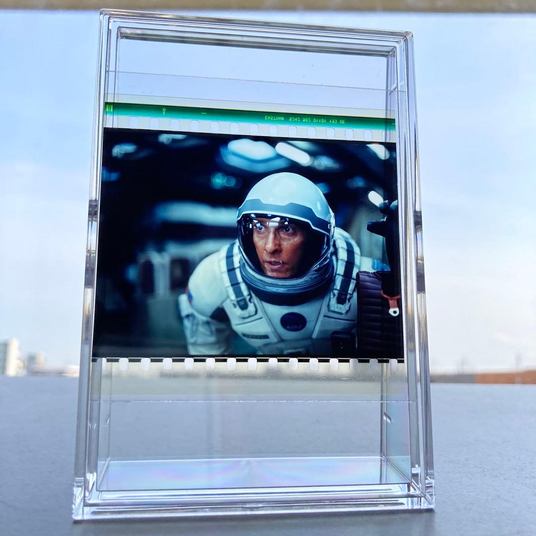 超希少】70mmIMAXフィルム インターステラー クーパー② - メルカリ