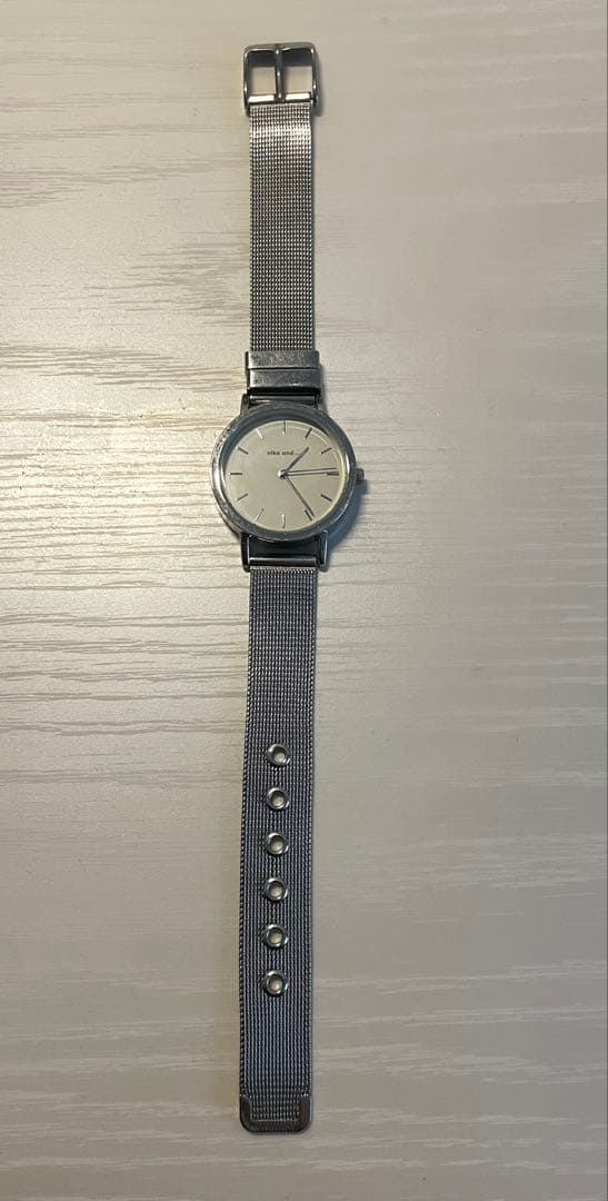 nico and】シルバー メッシュバンド 腕時計 - メルカリ