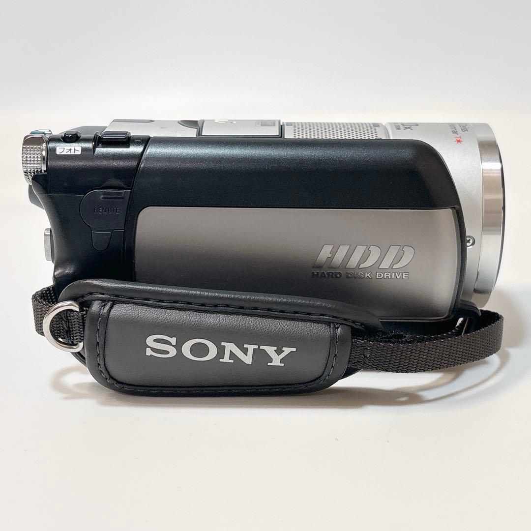 ✨美品✨ ソニー HDD30GB搭載 デジタルビデオカメラ DCR-SR100