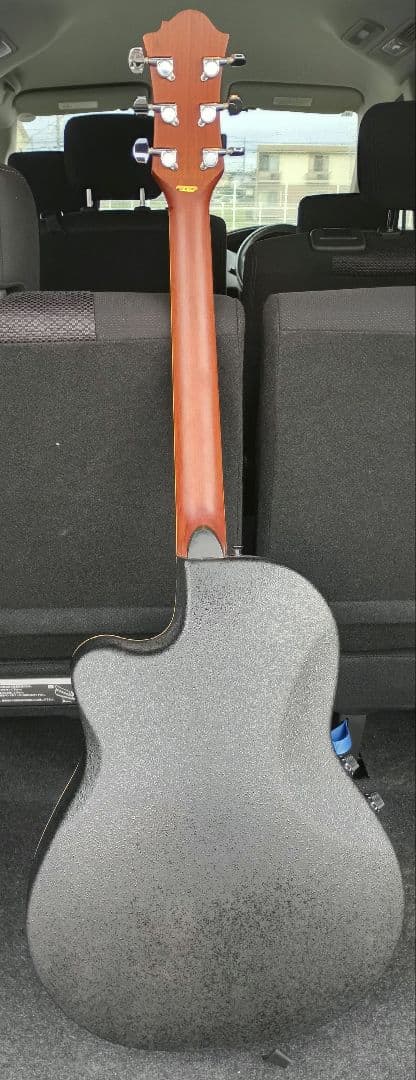 美品 アコースティックギター グリーン/イエロー クラフトマン ケース付