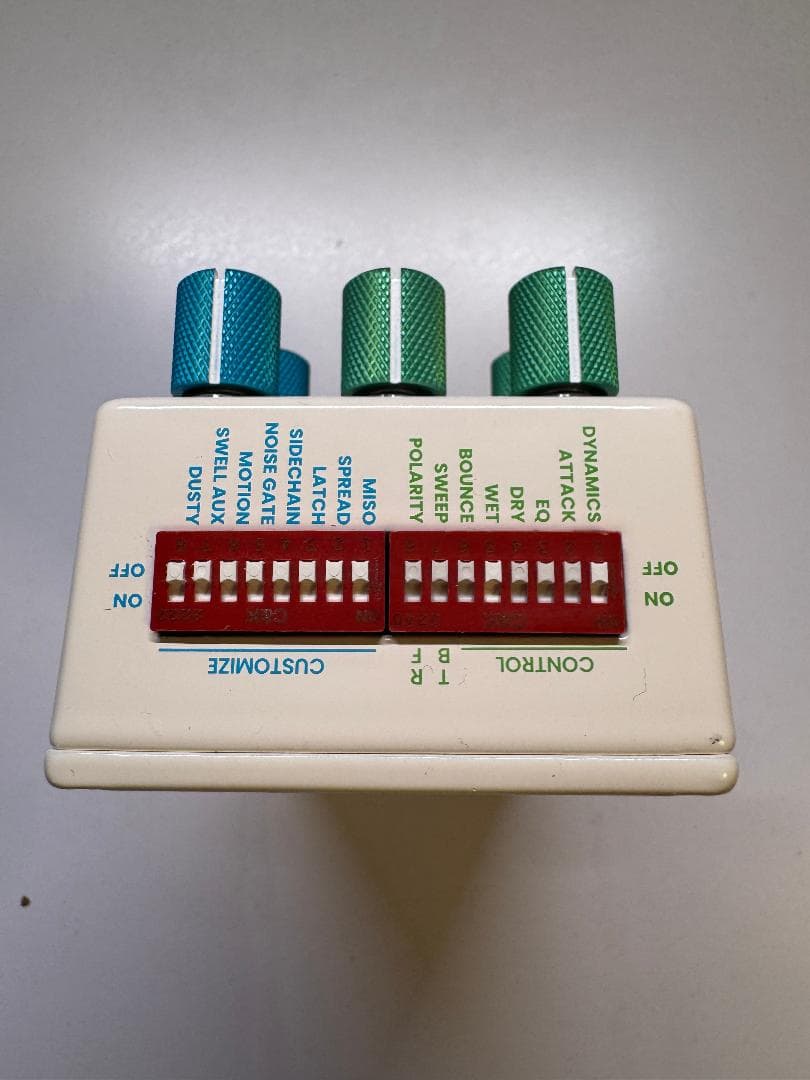 最終値下げ！ Chase Bliss Clean｜ほぼ新品 箱・保証書あり