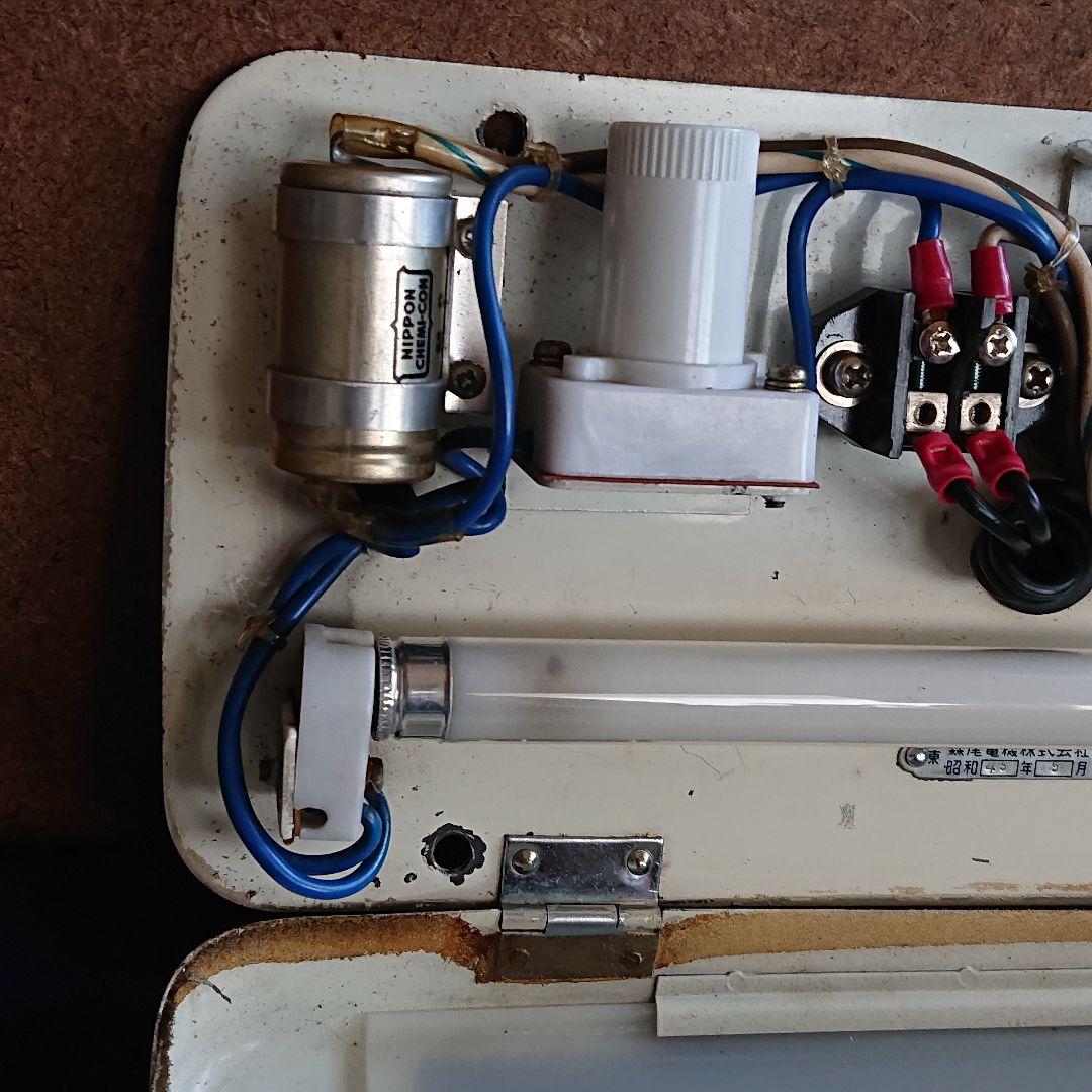 マ*ク様 鉄道部品 寝台灯 寝台車 読書灯 照明 国鉄 鉄道グッズ 廃品