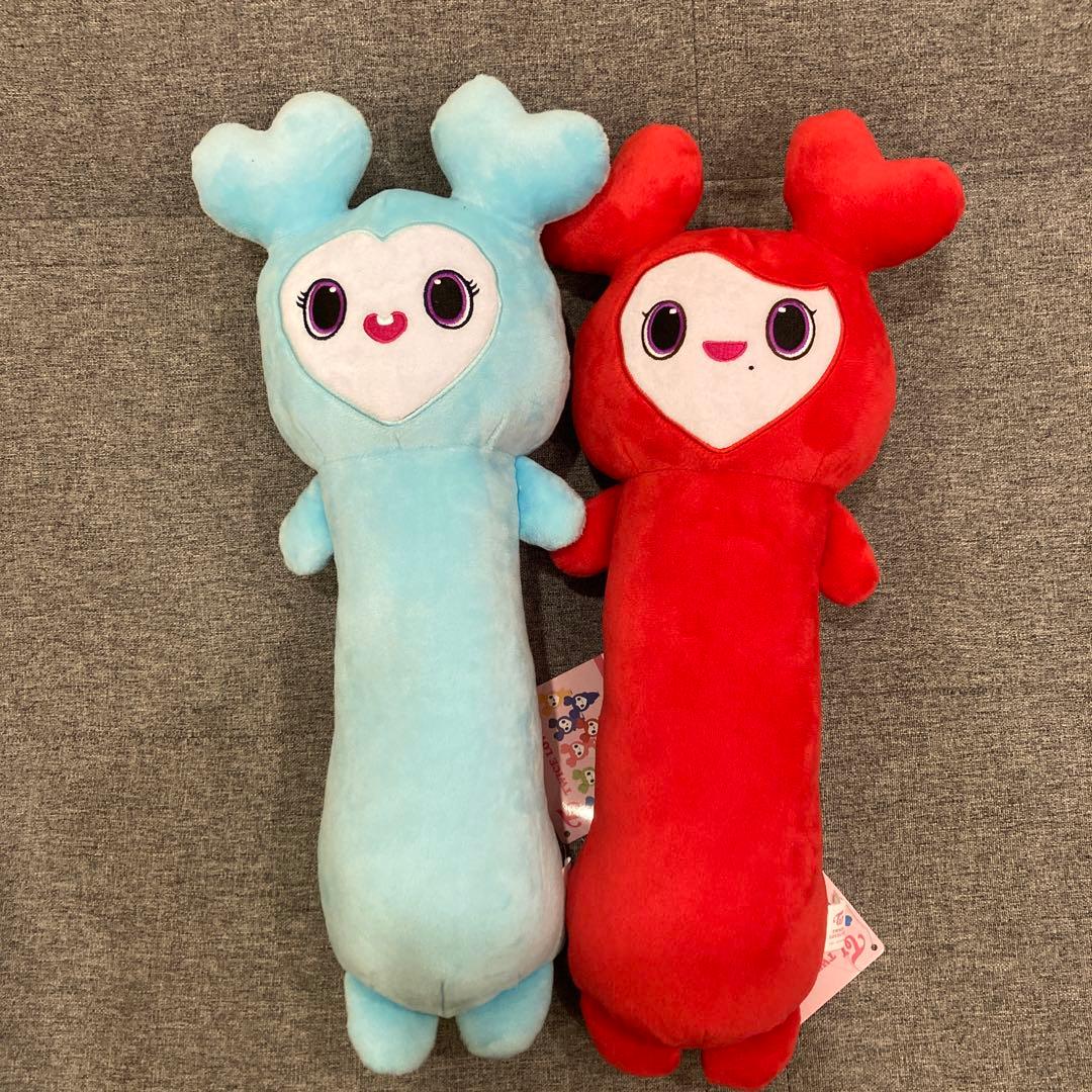 TWICE LOVELYS のびふにゃBIGぬいぐるみ - メルカリ