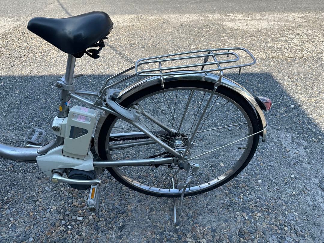 電動アシスト自転車 シルバー 前カゴ付き