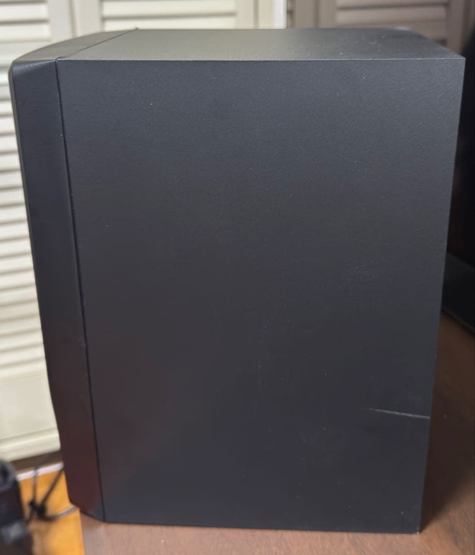 JBL 305P MkII スタジオモニタースピーカー