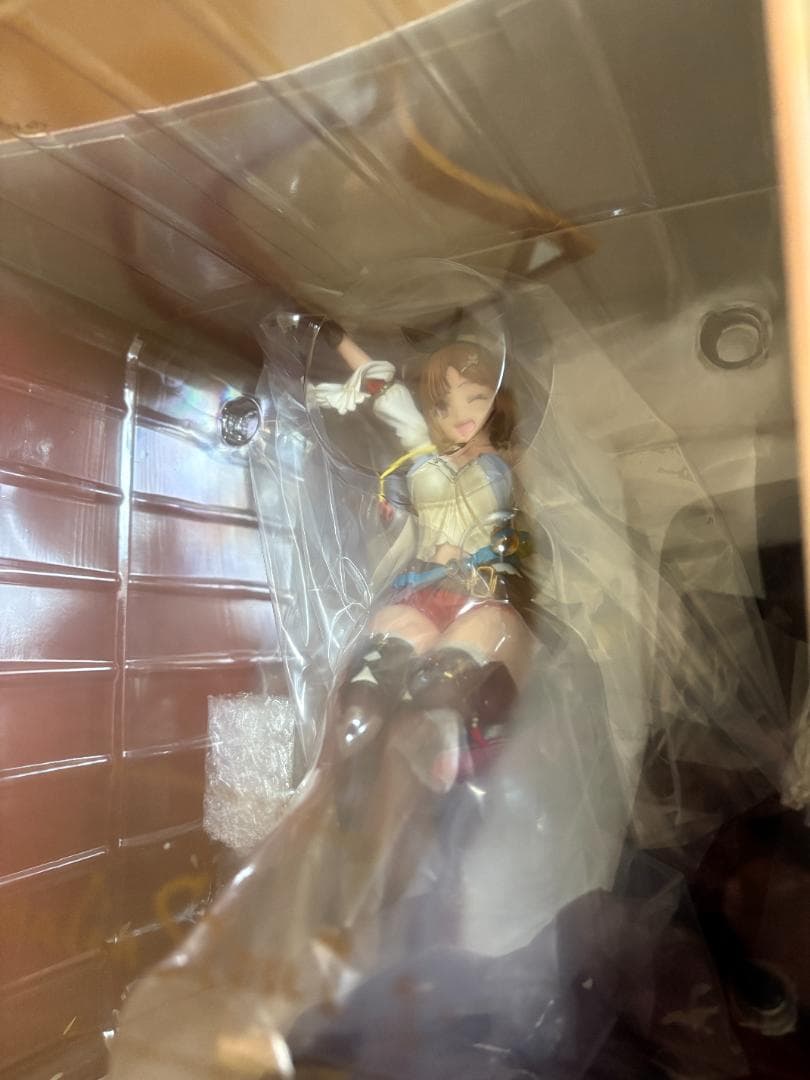 【未開封】 ライザのアトリエ　シリーズ25周年記念ver.　DX版　フィギュア