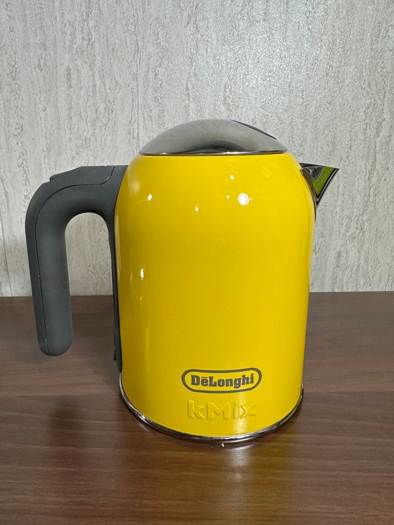 即日発送　美品　DeLonghi Kmix 電気ケトル 黄色