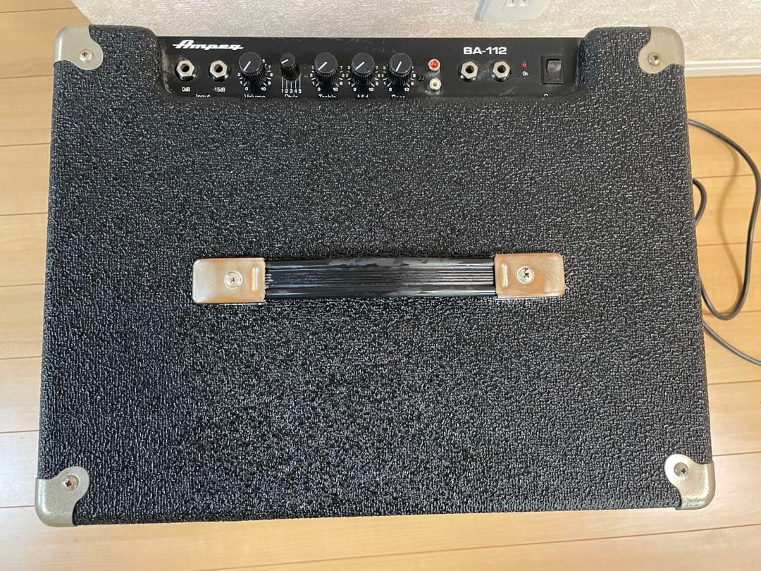 美品 Ampeg BA112 アンペグ ベースアンプ 着払い限定値下げ中
