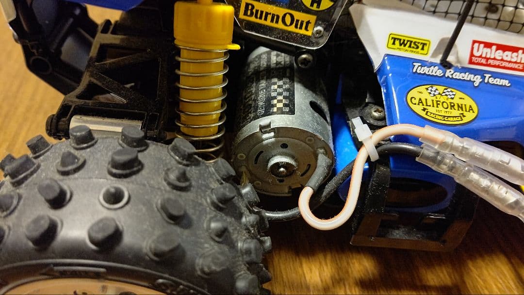 BLOCKHEAD MOTORS オフロードRCカー 1/10スケール