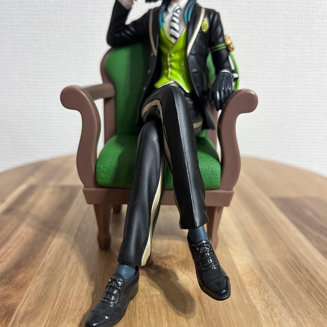 ツイステ グレイスシチュエーションフィギュア マレウス - メルカリ