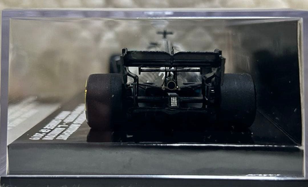 ミニチャンプス 1/43 メルセデス W10 ハミルトン2019年 中国GP優勝