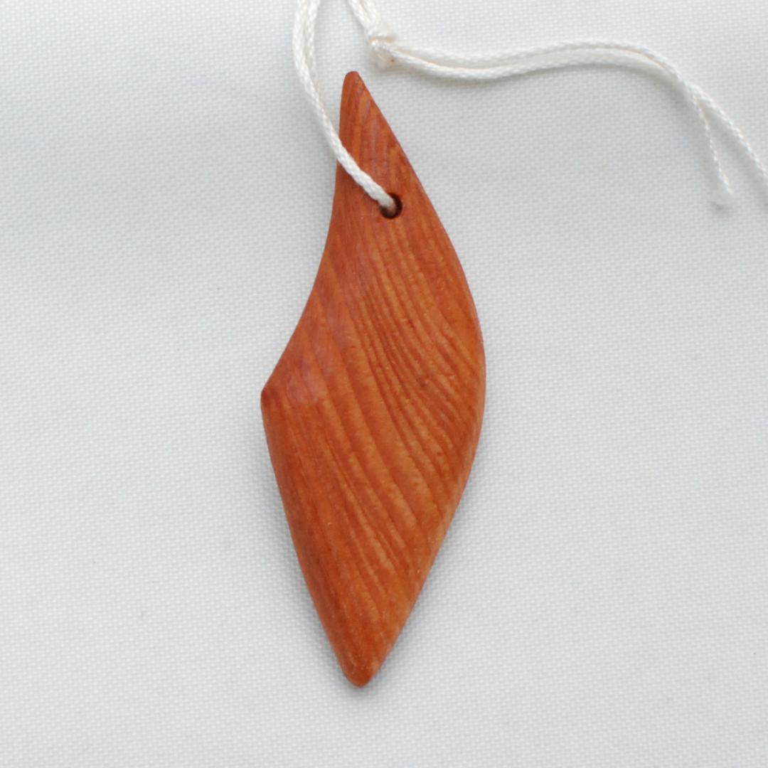 r3 新品未使用 アナスタシア 響きわたる杉 シベリア杉 根っこ