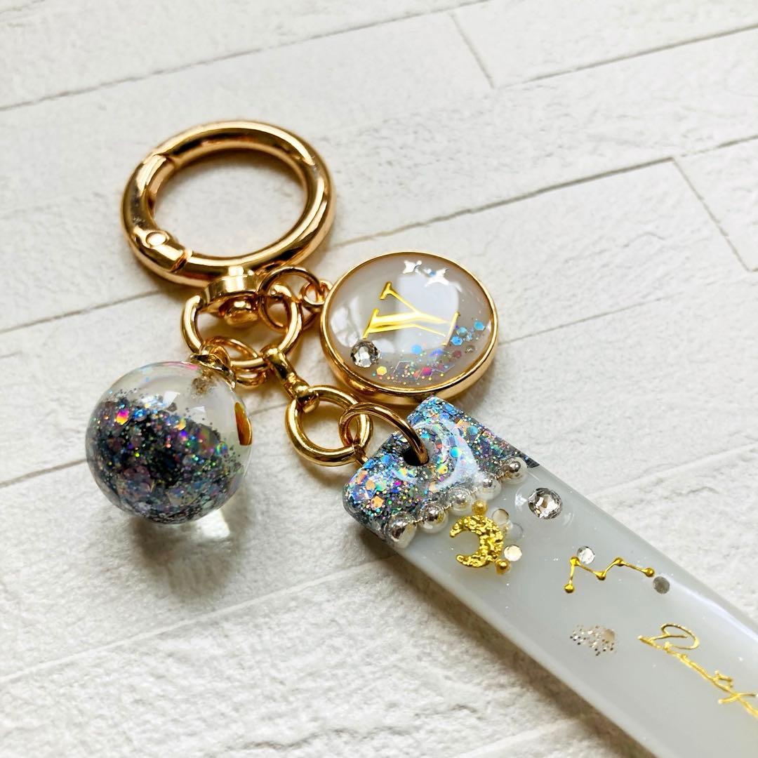 mimikoページ　名入れチャーム　らレジンキーホルダー