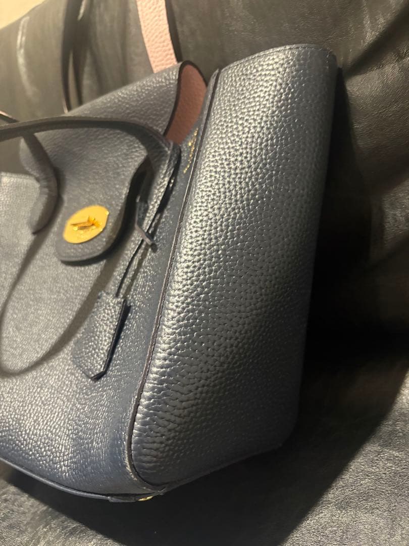 A.D.M.Jバック　濃紺＆淡いピンク