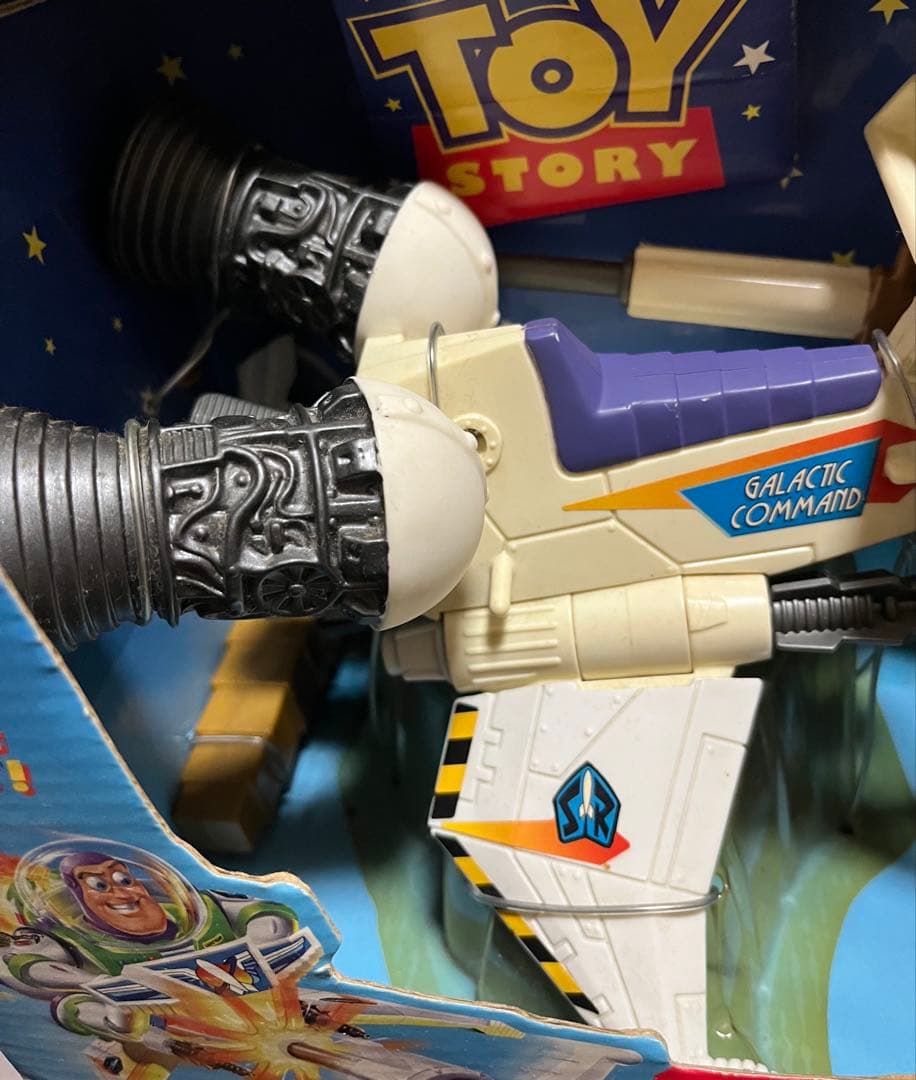 トイストーリー バズライトイヤー バズ フィギュアディズニー　disney