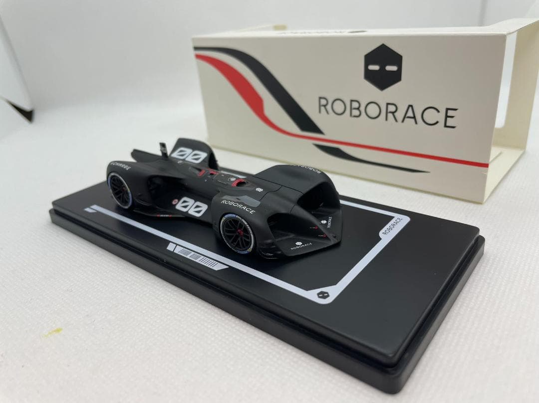 ミニカー 405-136 ROBORACE 1/43 ROBOT ON BOARD #00